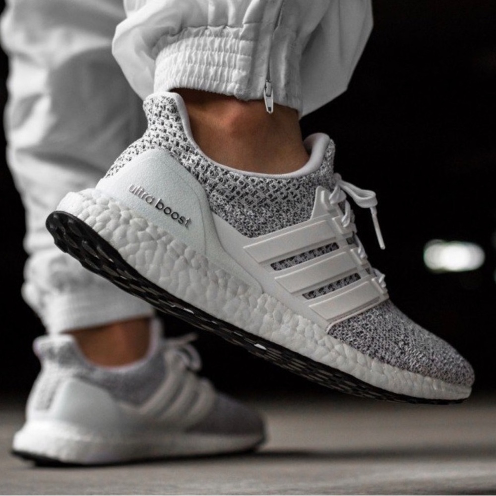 Adidas Performance UltraBOOST Sneakers Size 6